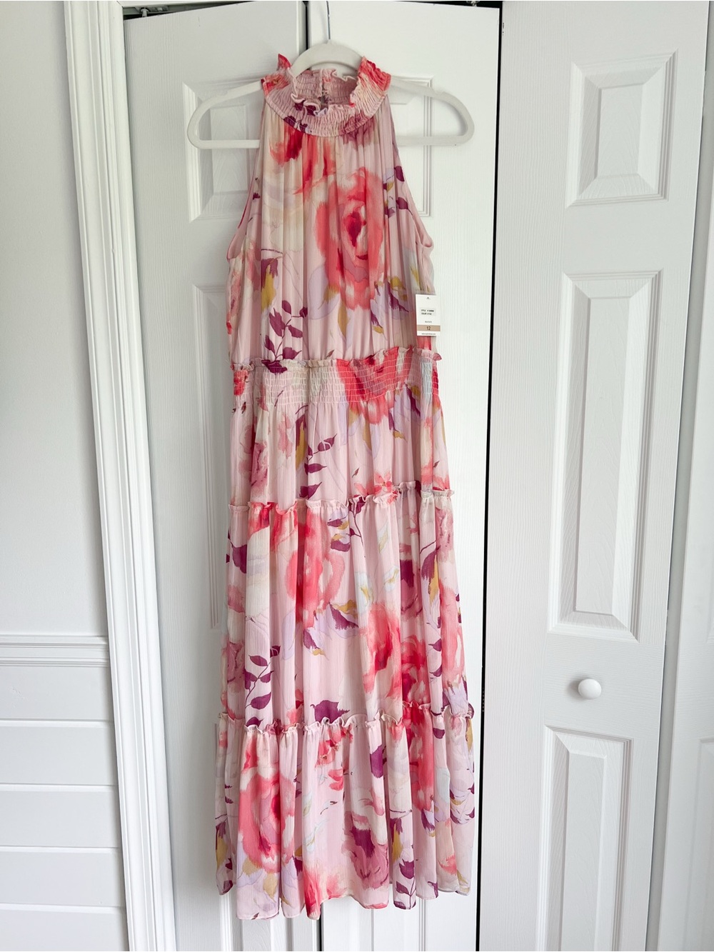 NWT Size 12 Taylor Pink Floral Sleeveless High neck Maxi Dress